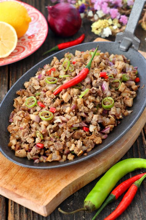 sisigan sa doctors|Pork Sisig Recipe: How To Make Authentic Filipino .